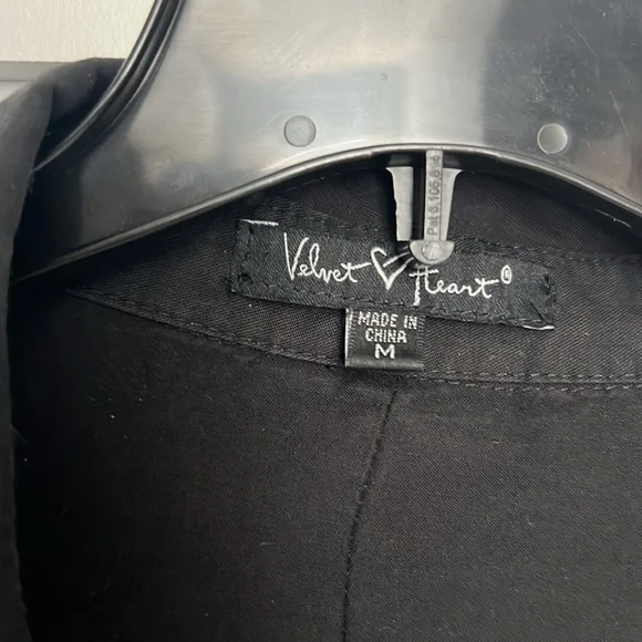 Button down - Picture 4 of 4